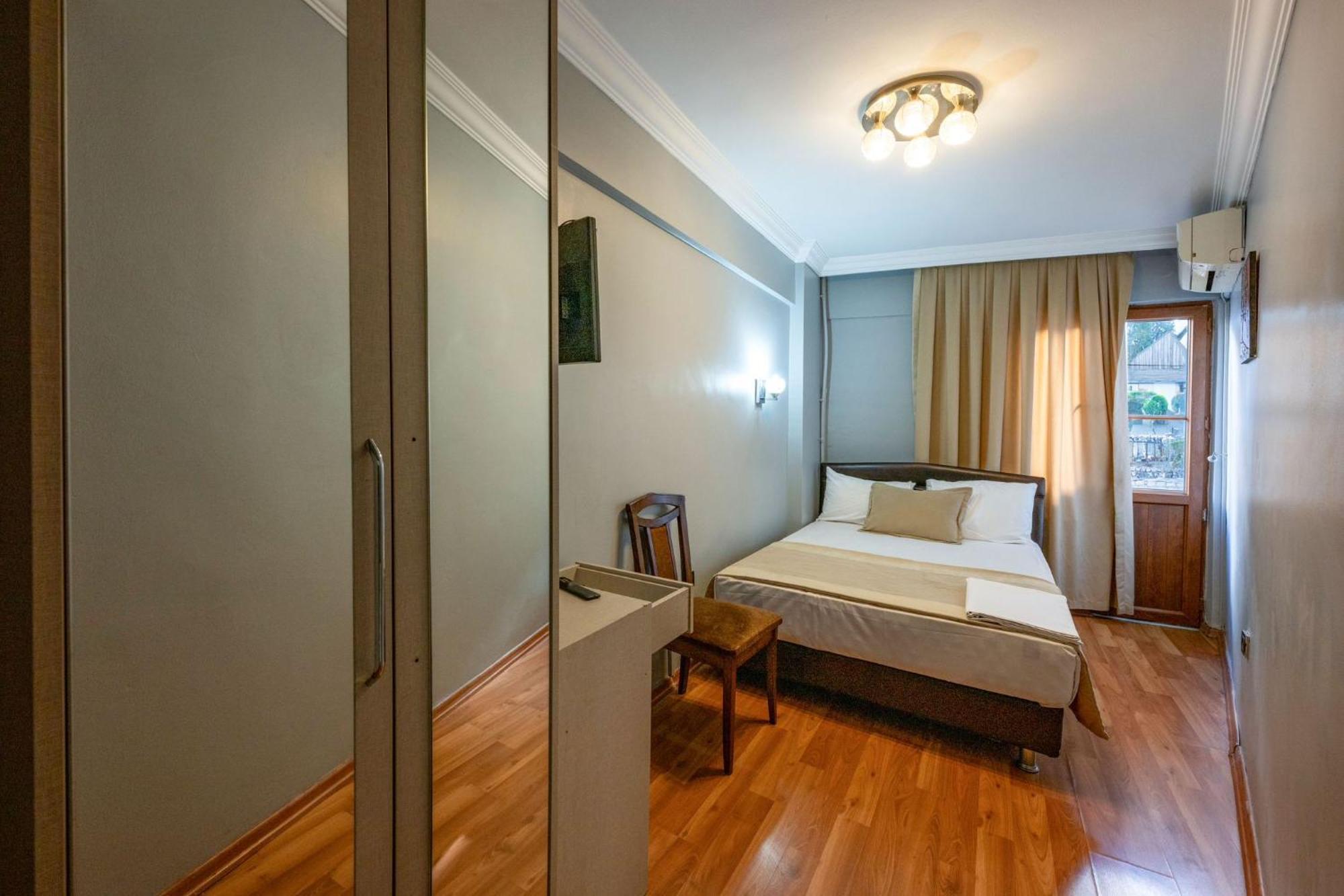Saray Boutique Hotel Laleli Istambul Exterior foto